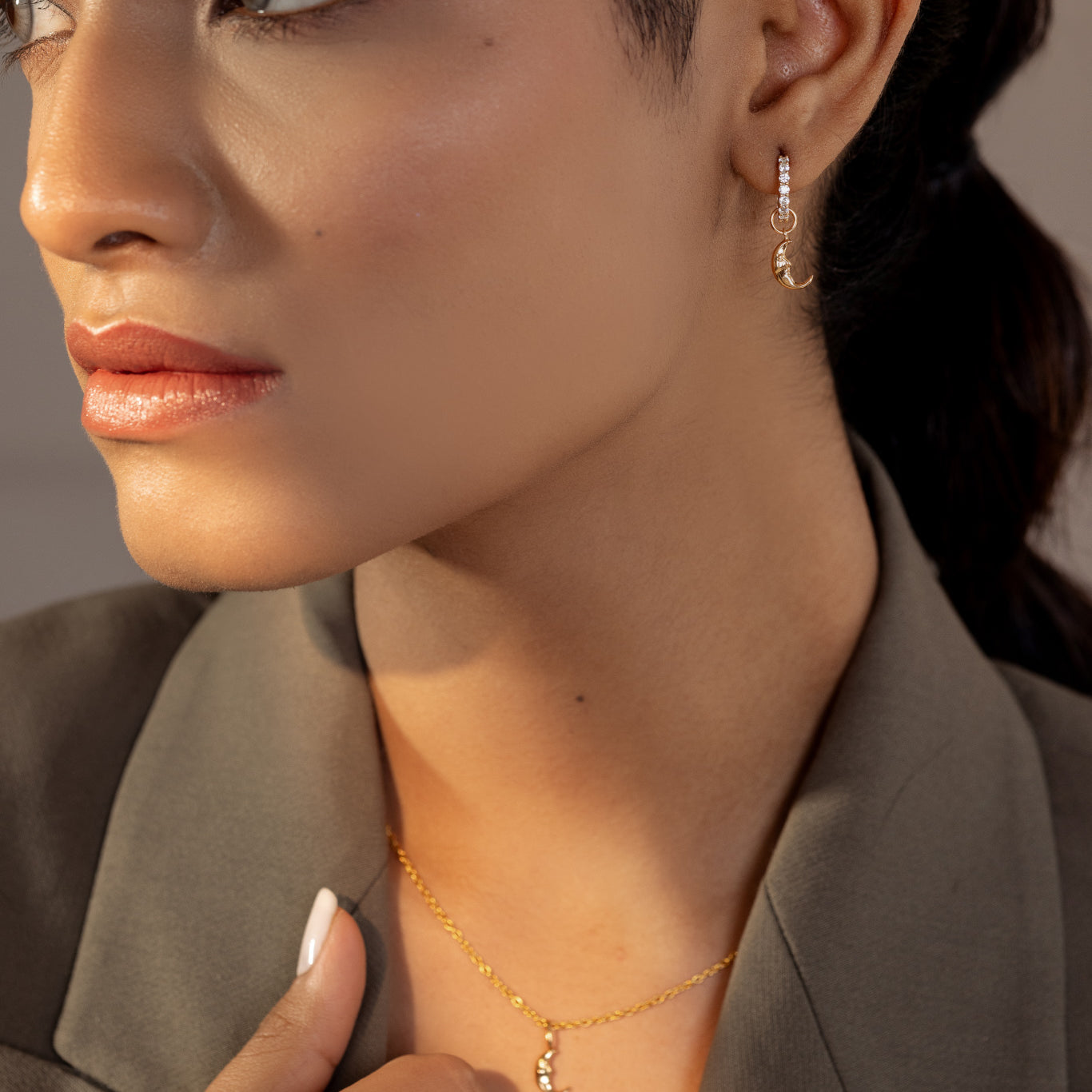 Iridescent Luna Eternity Huggies - Octonov