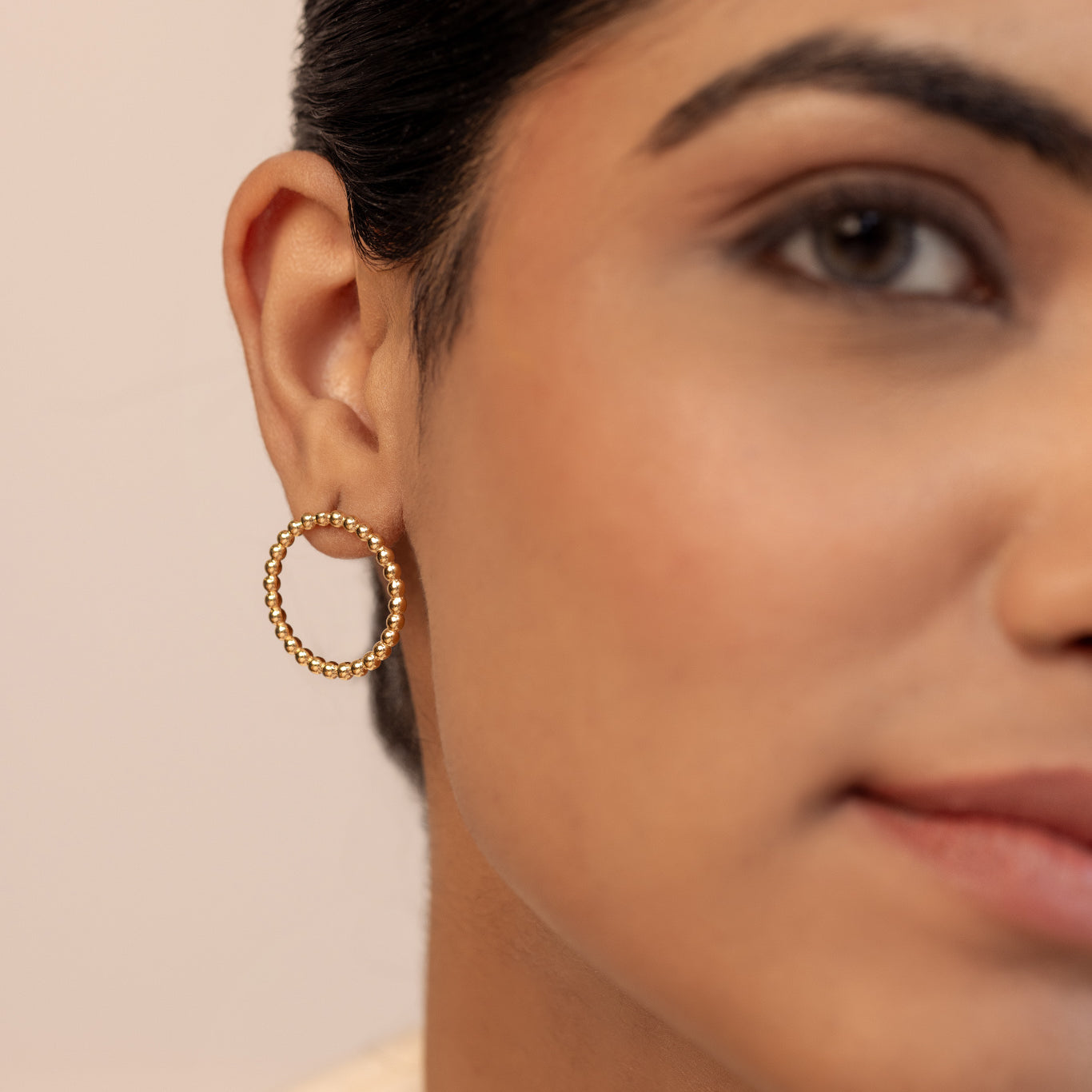 Classic Dotted Statement Studs - Octonov