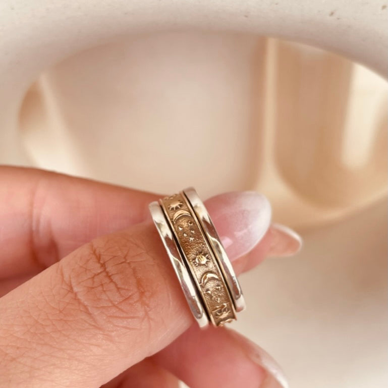 Celestial Moon & Stars Spinner Ring - Octonov