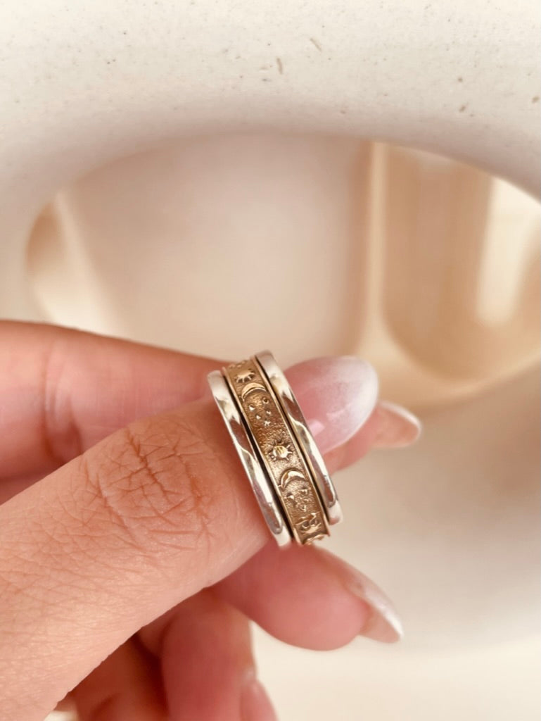 Celestial Moon & Stars Spinner Ring - Octonov