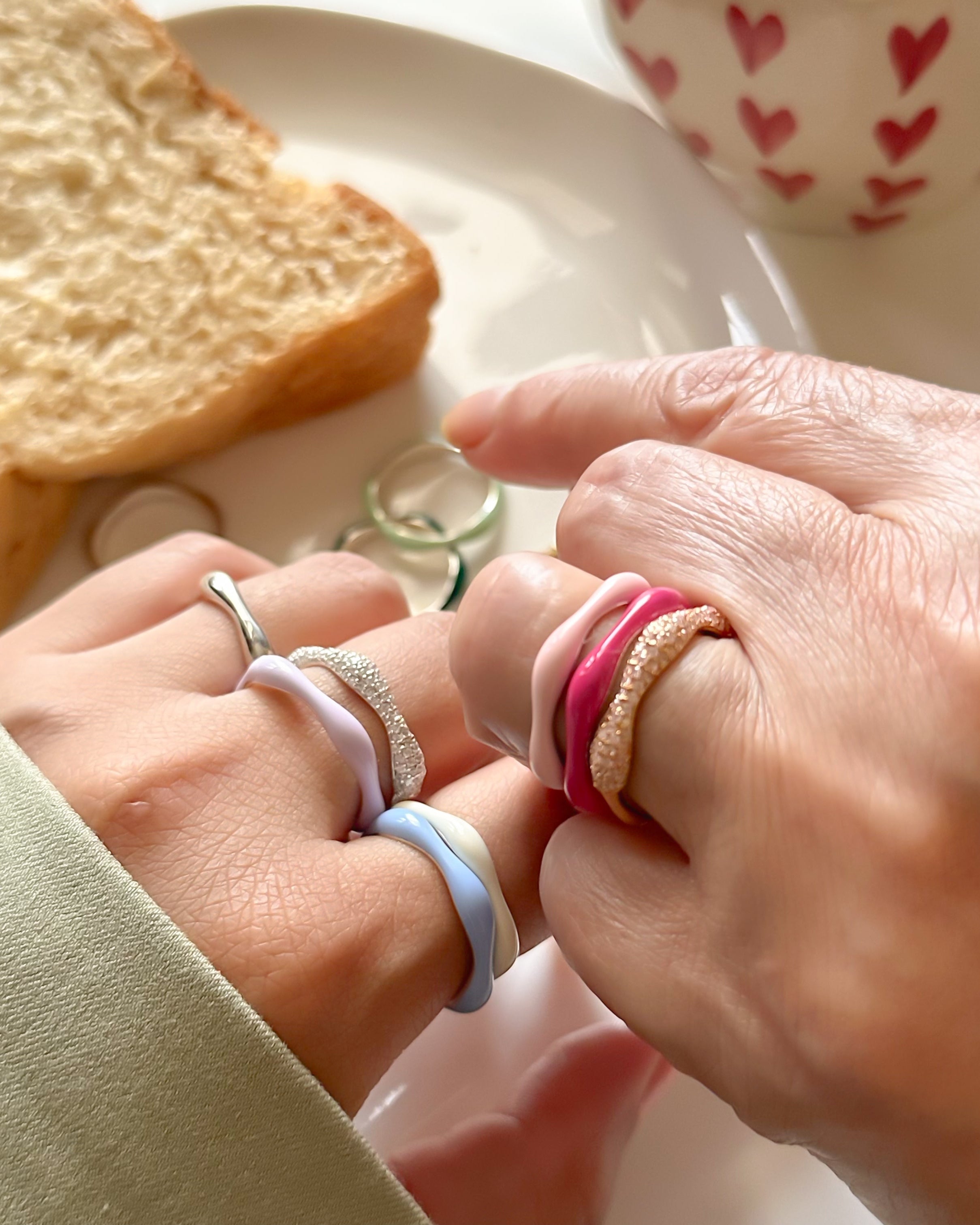 Sorbet Swirls Enamel Rings Duo - Octonov