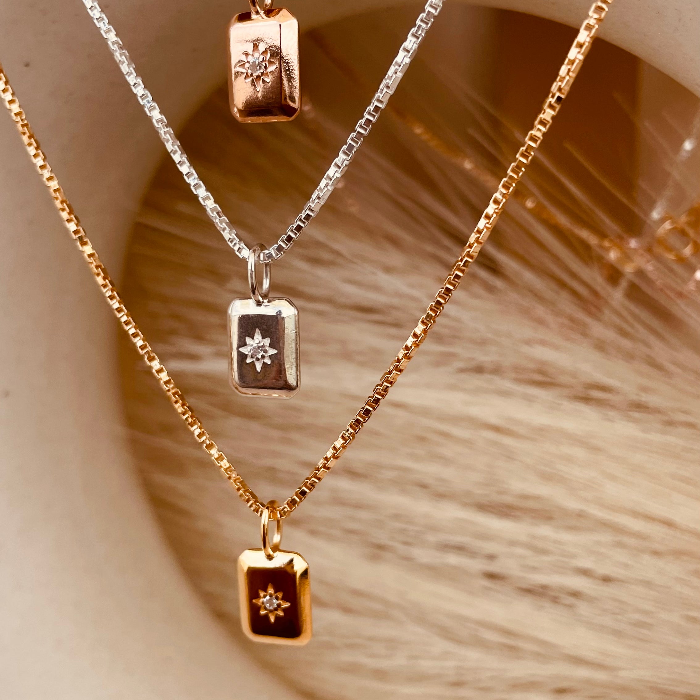 Dainty North Star Necklace with Box Chain - Octonov