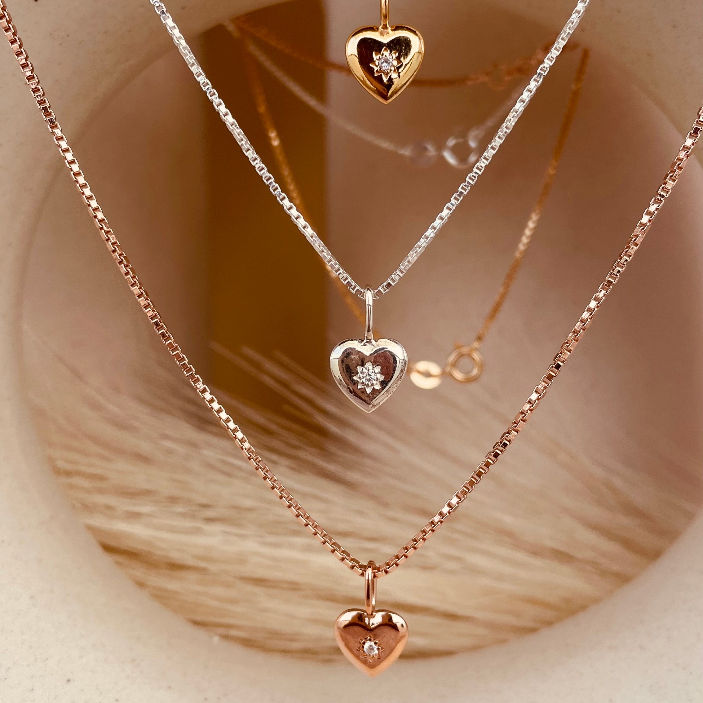 Vintage Heart Classy Necklace with Box Chain - Octonov