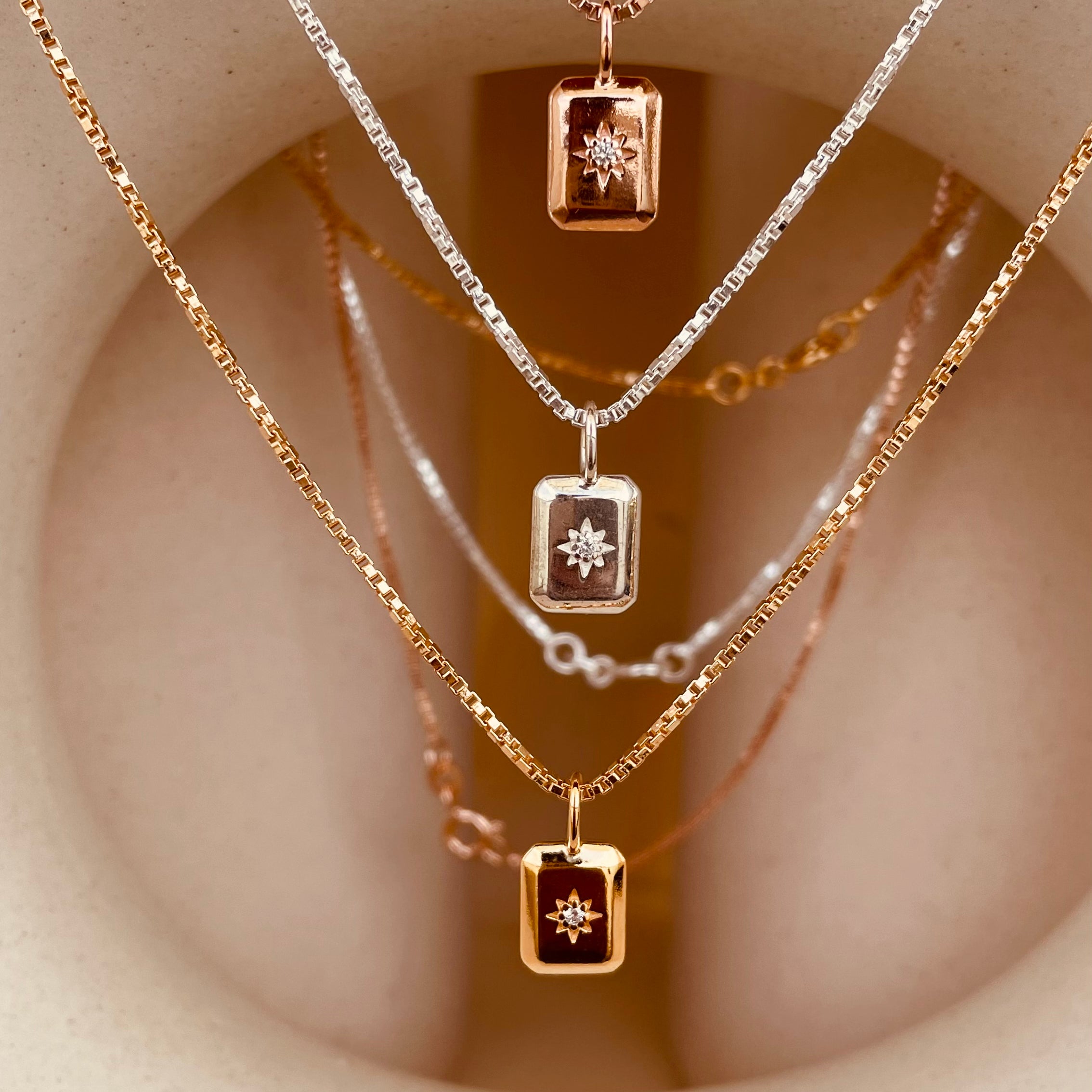 Dainty North Star Necklace with Box Chain - Octonov