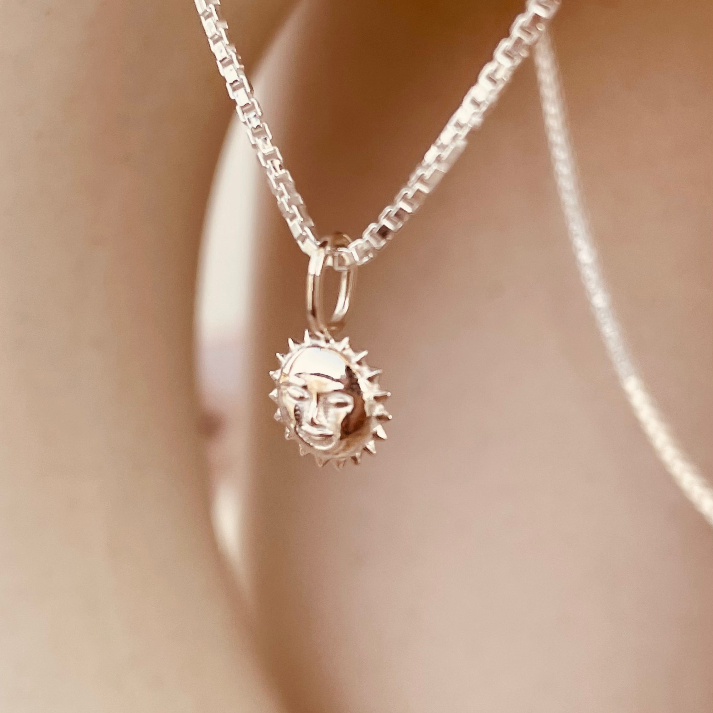 Dainty Steller Sun Charm Necklace with Box Chain with Box Chain - Octonov