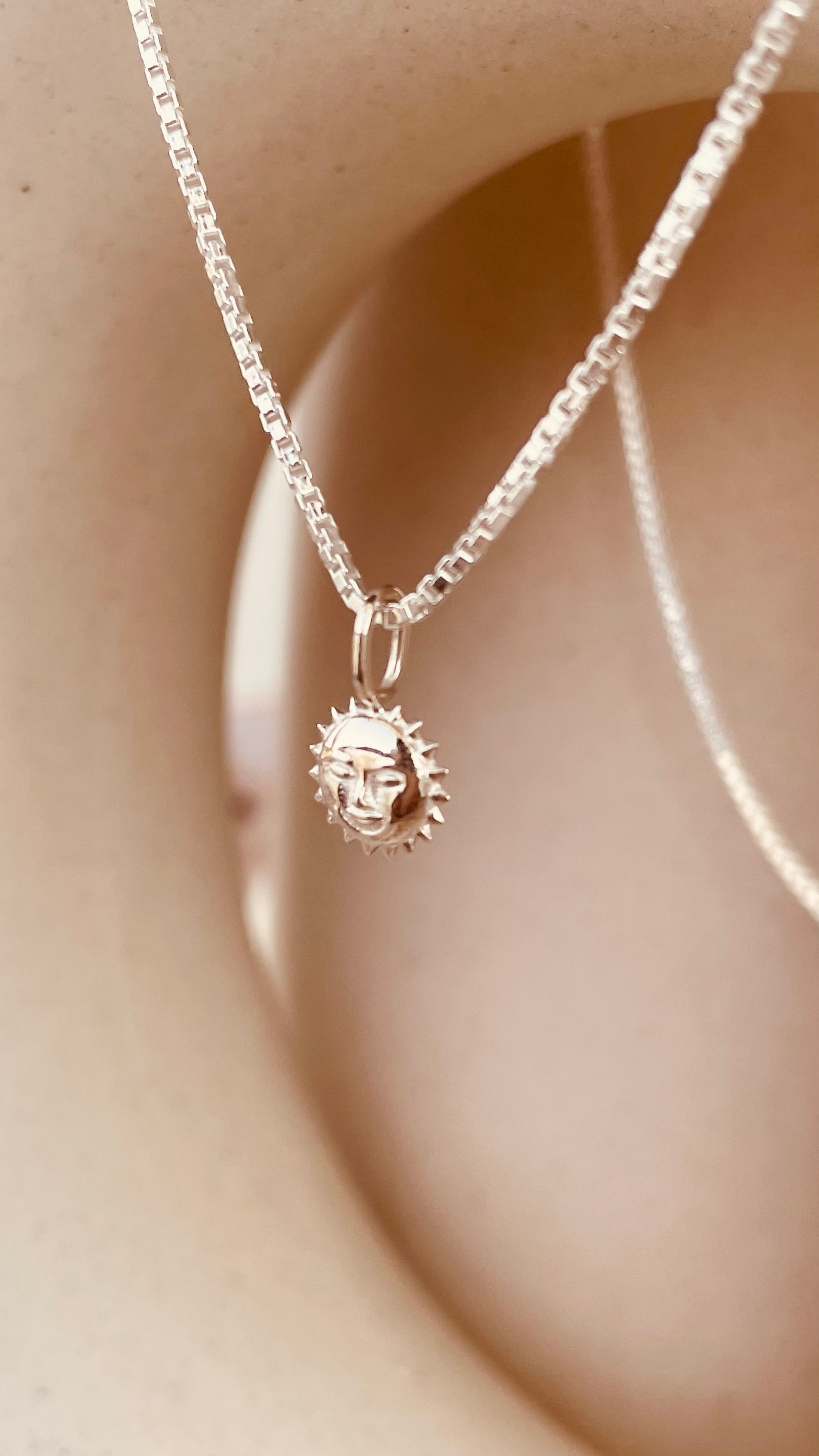 Dainty Steller Sun Charm Necklace with Box Chain with Box Chain - Octonov