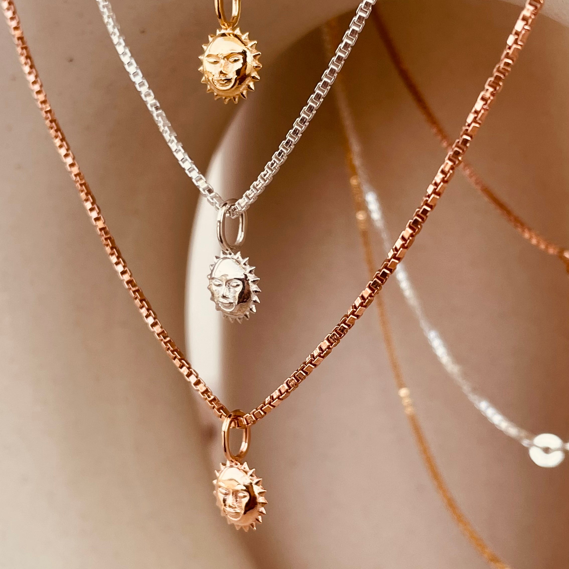 Dainty Steller Sun Charm Necklace with Box Chain with Box Chain - Octonov