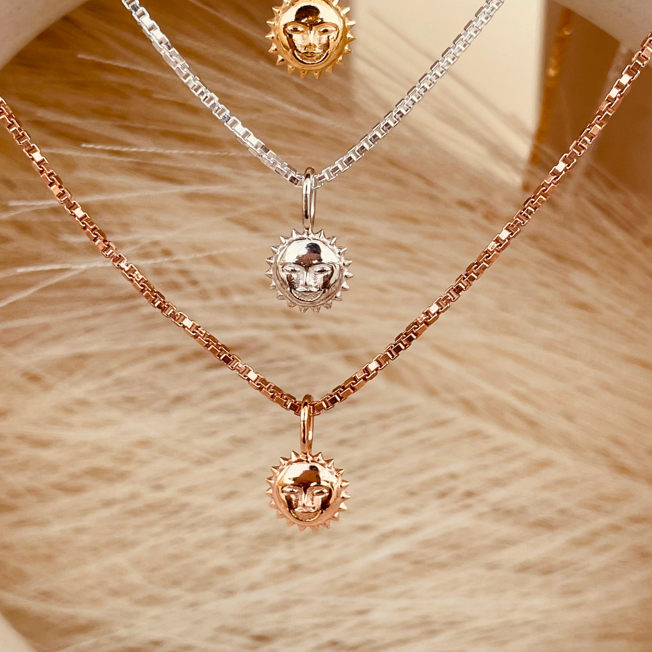 Dainty Steller Sun Charm Necklace with Box Chain with Box Chain - Octonov