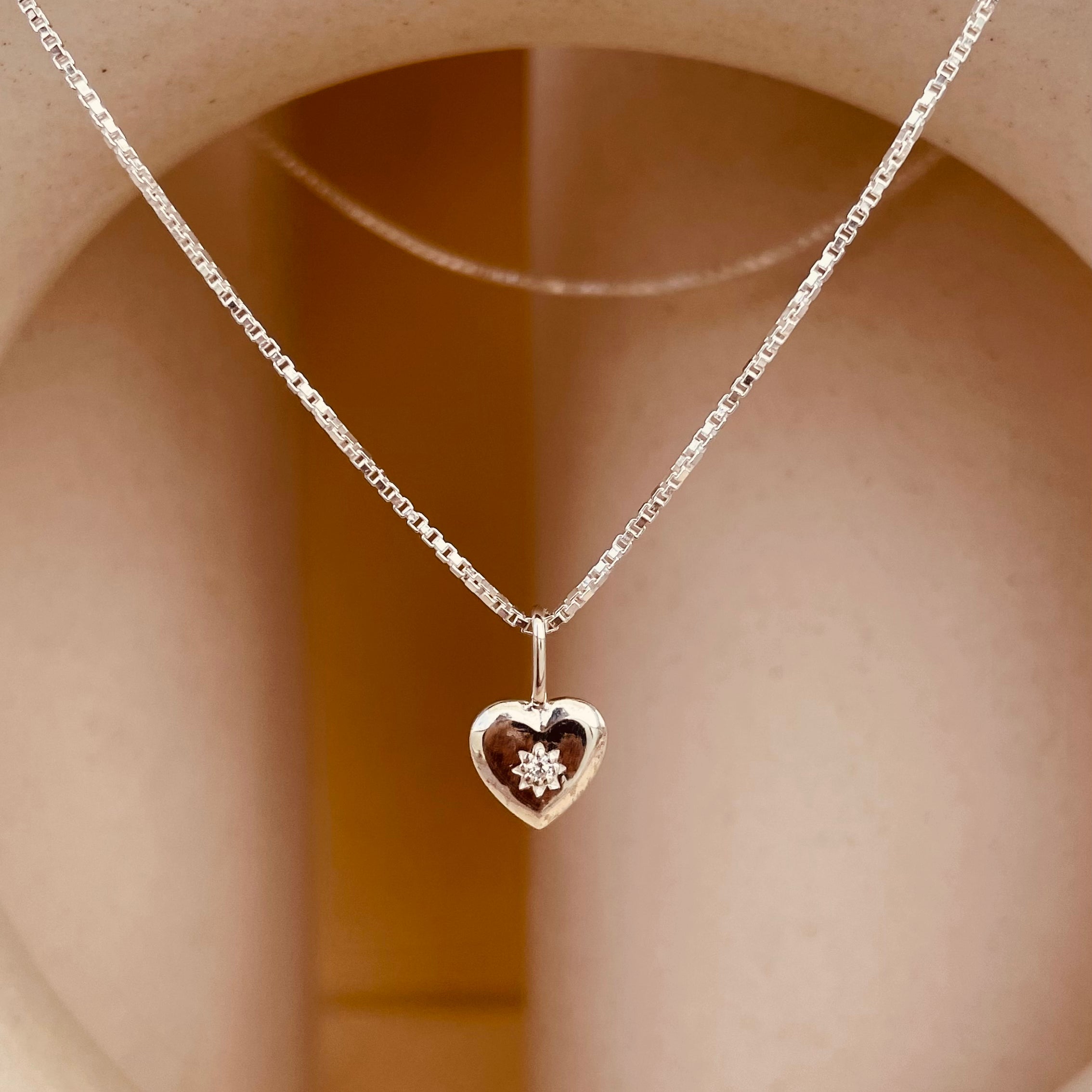 Vintage Heart Classy Necklace with Box Chain - Octonov