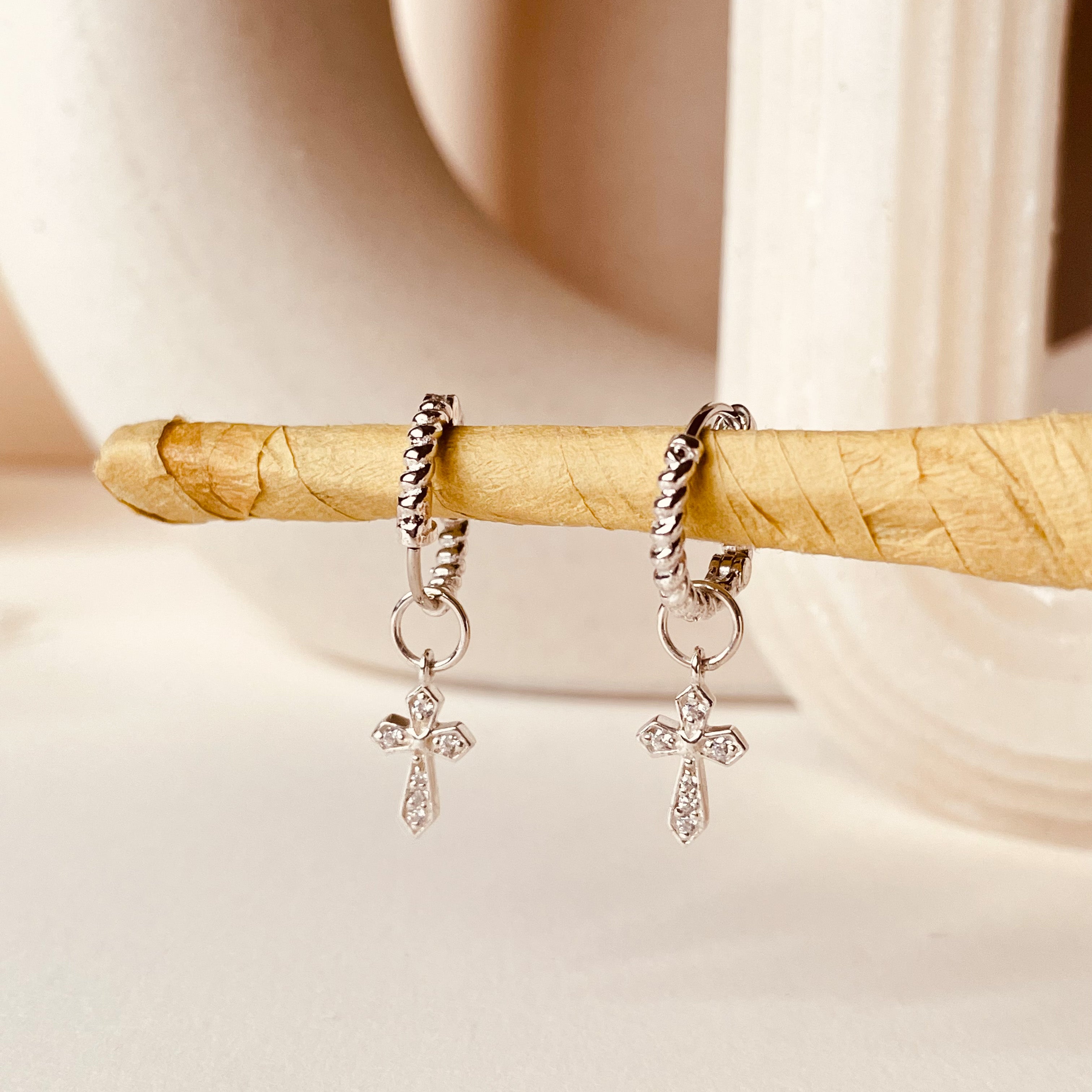 Token of Faith with Twisted Hoops - Octonov