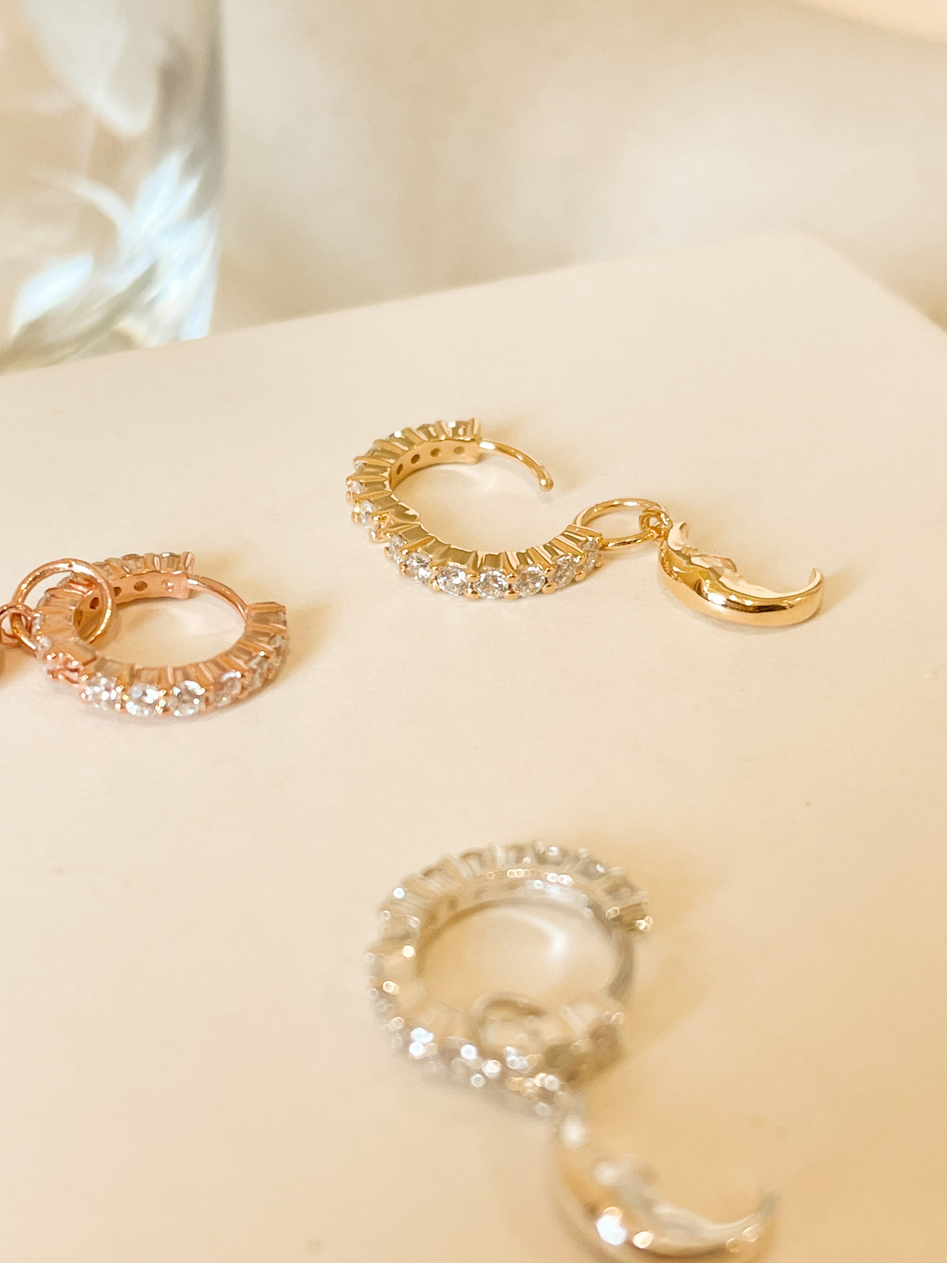 Iridescent Luna Eternity Huggies - Octonov