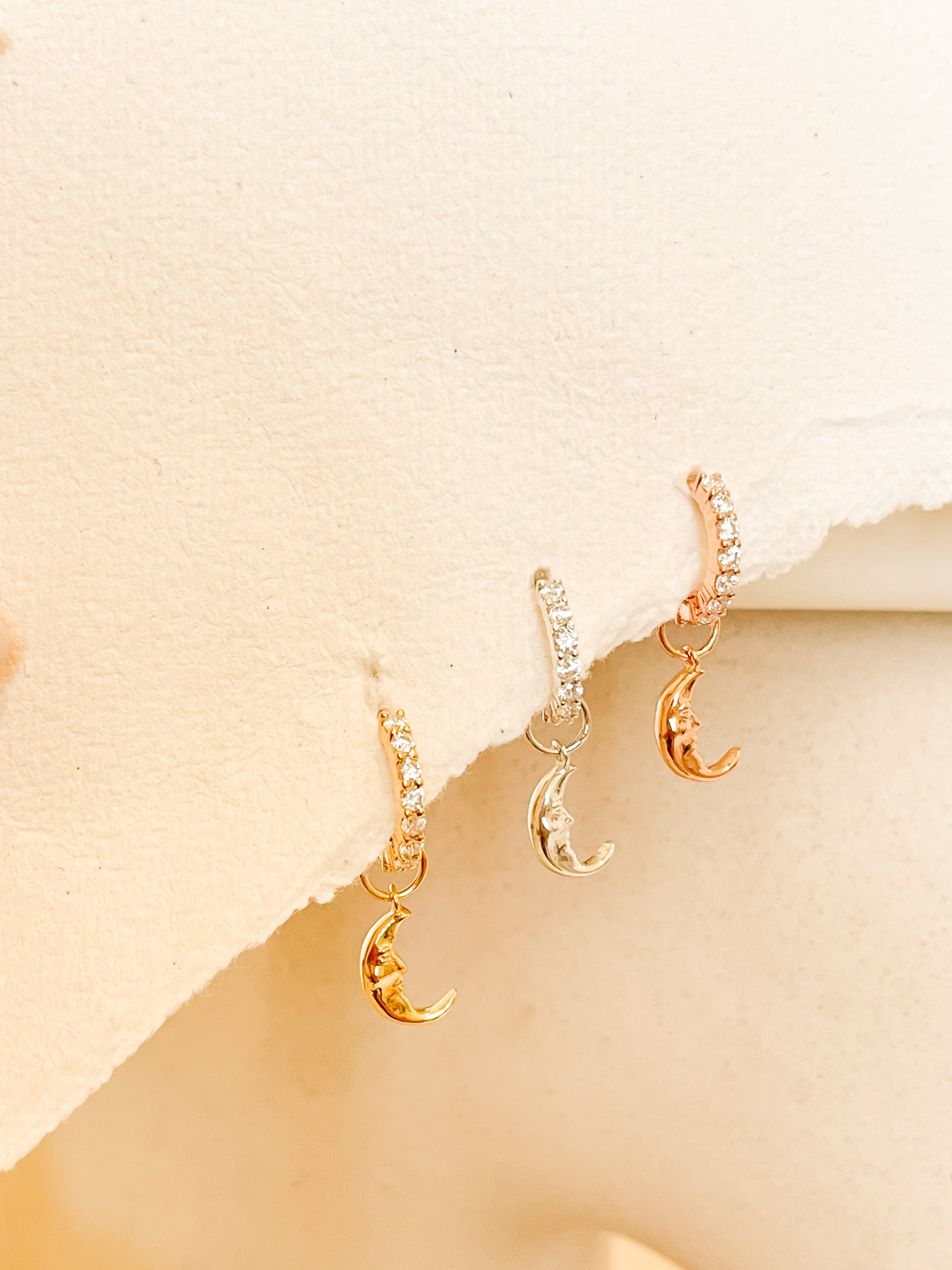 Iridescent Luna Eternity Huggies - Octonov