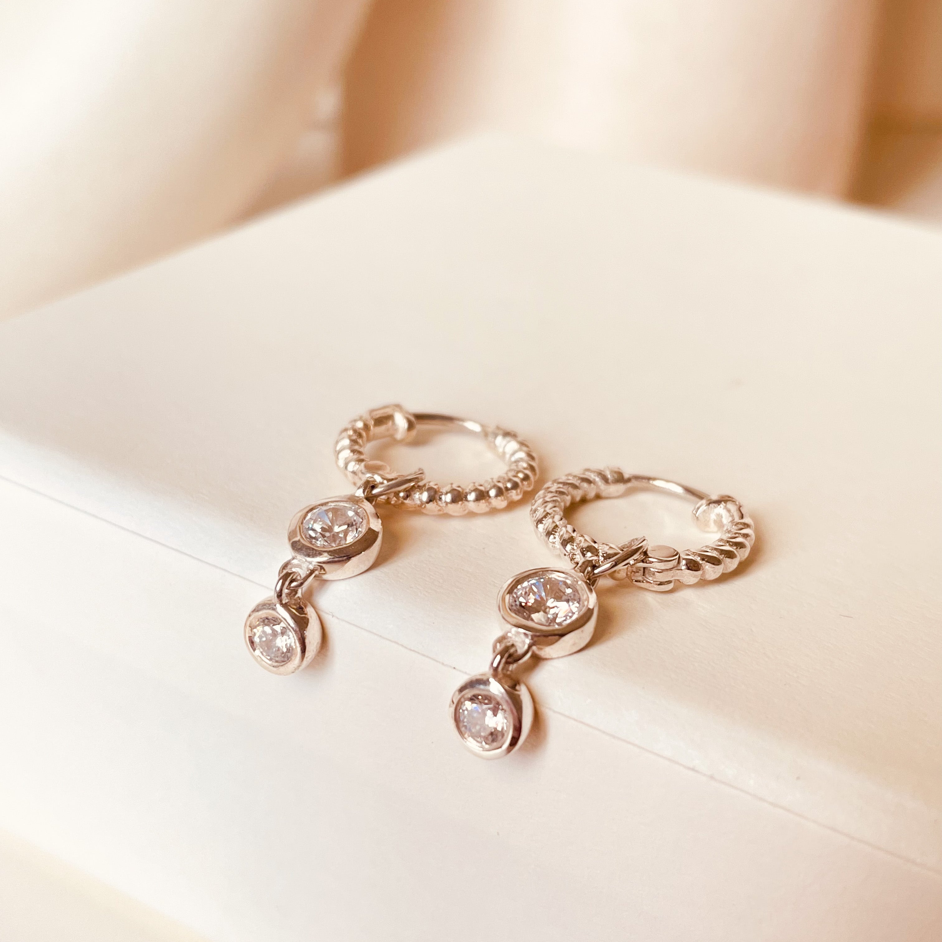 Double drop dangles - Octonov