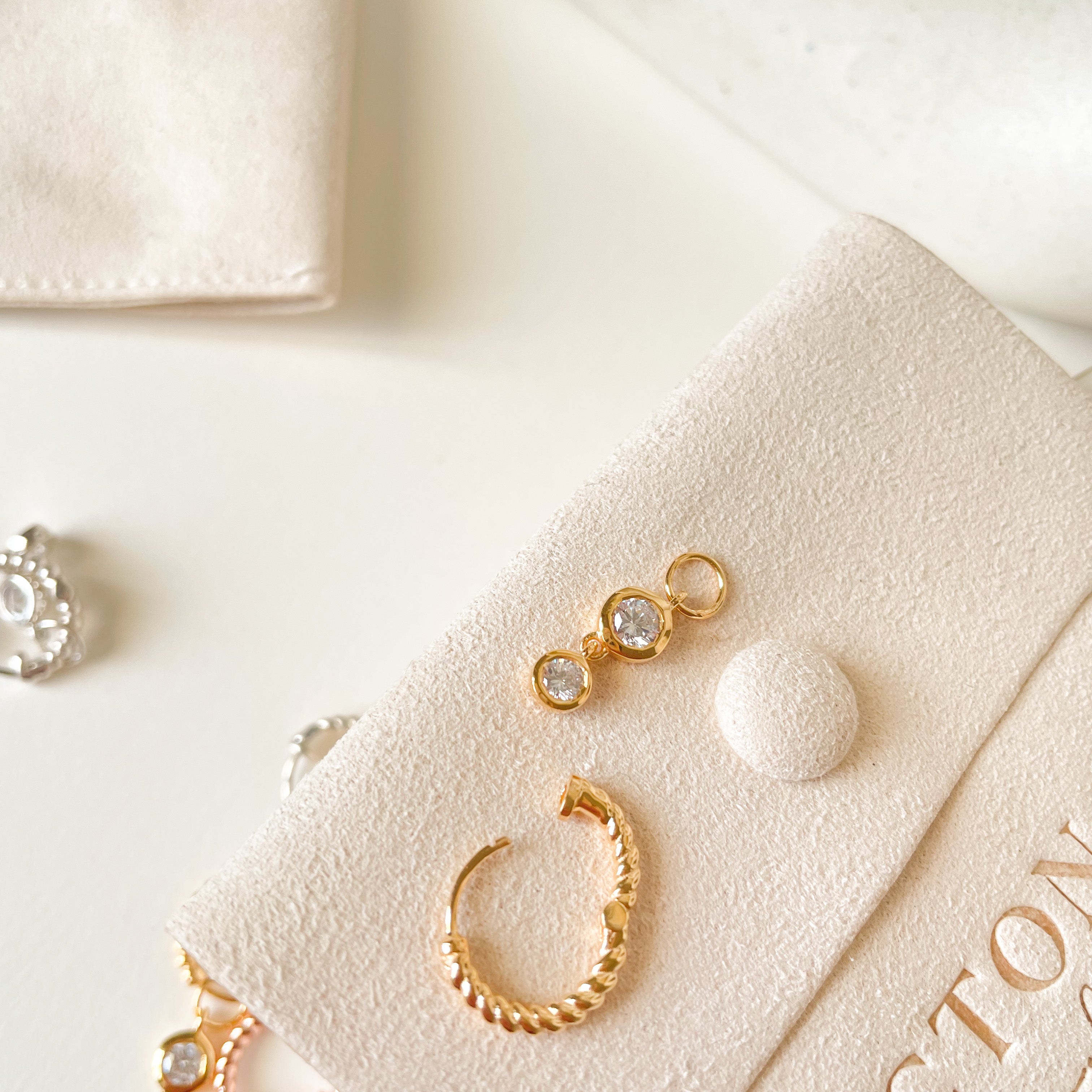 Double drop dangles - Octonov