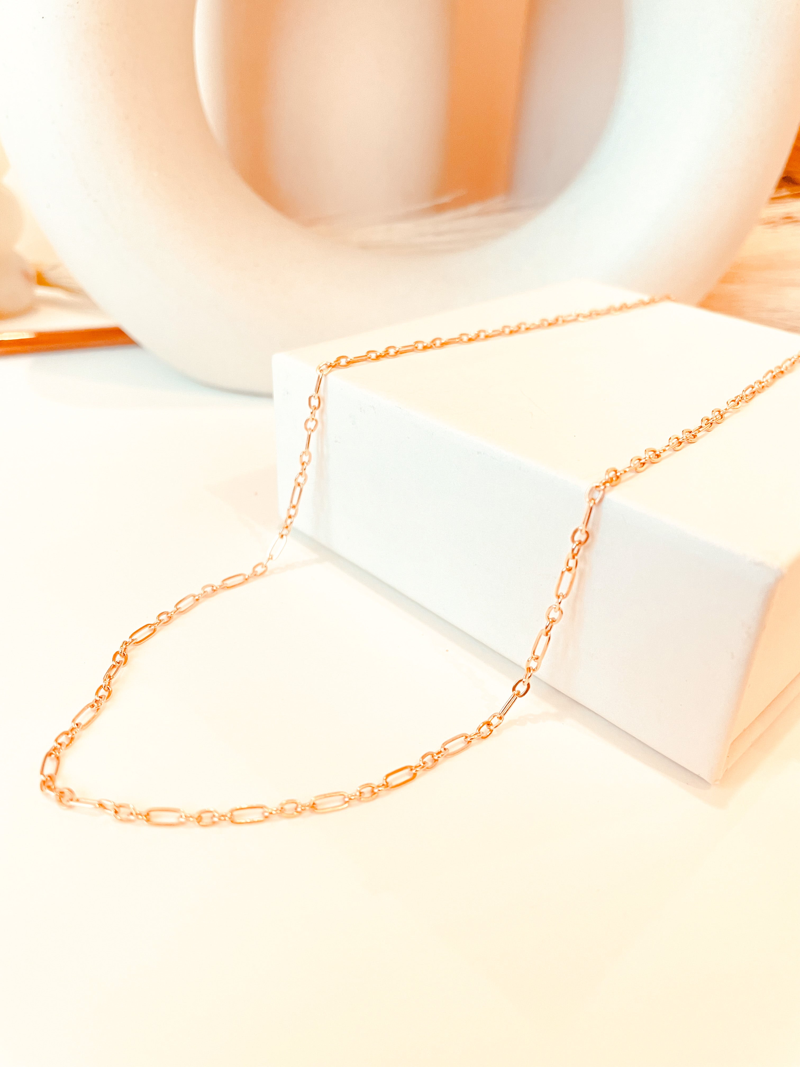 Dot & Dash Chain Necklace - Octonov 