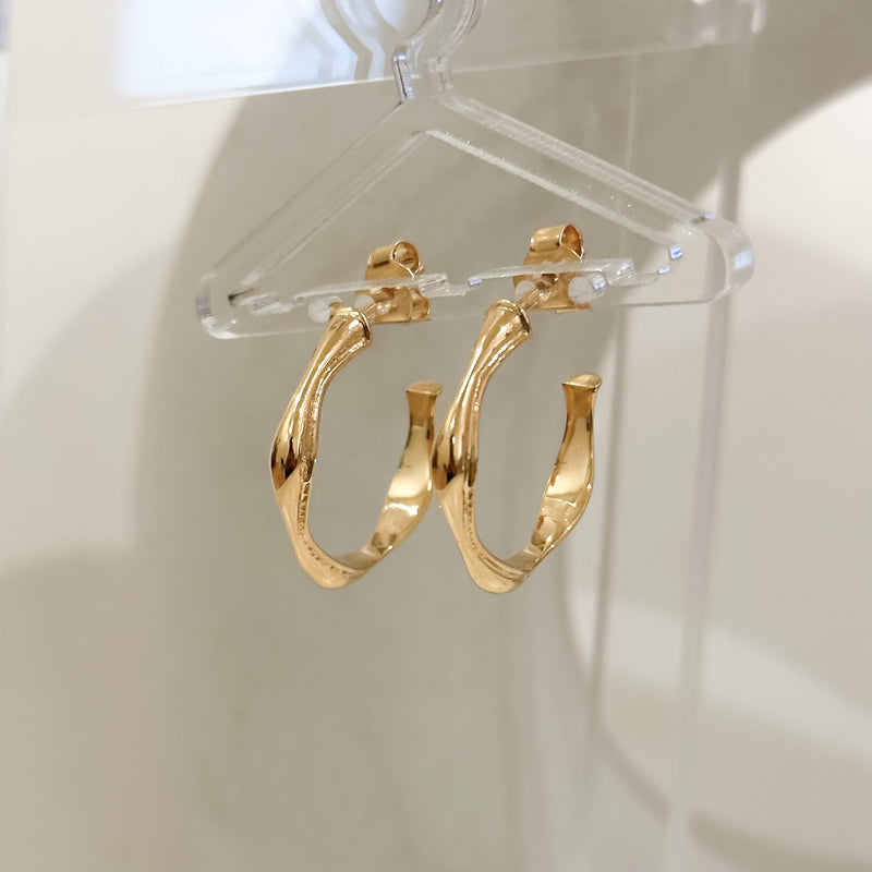 Solid Swirls Everyday Silver Hoops