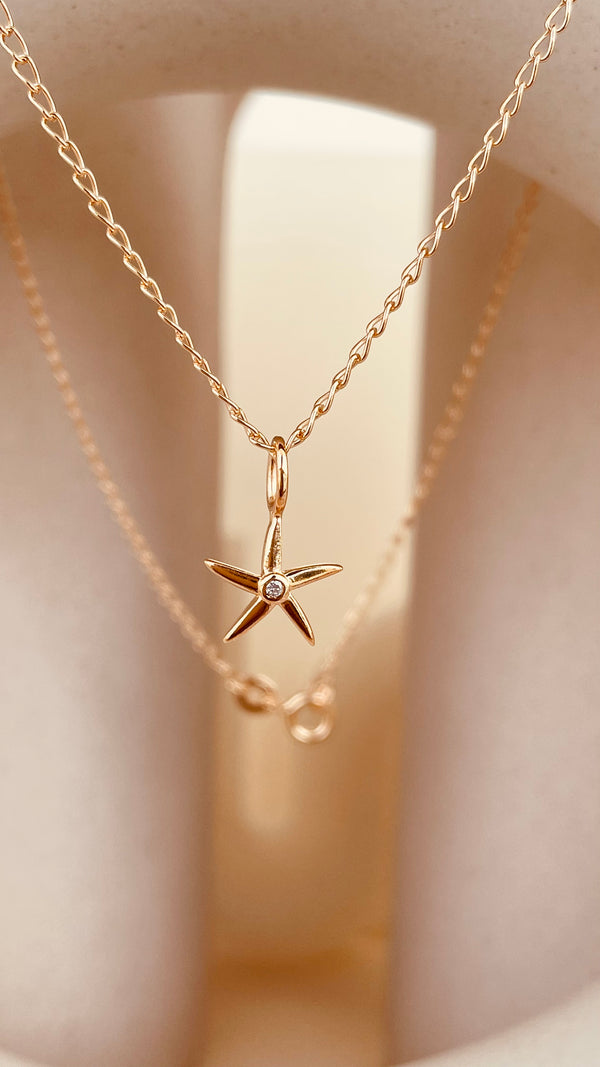 Minimal Starfish Necklace with Cable Chain