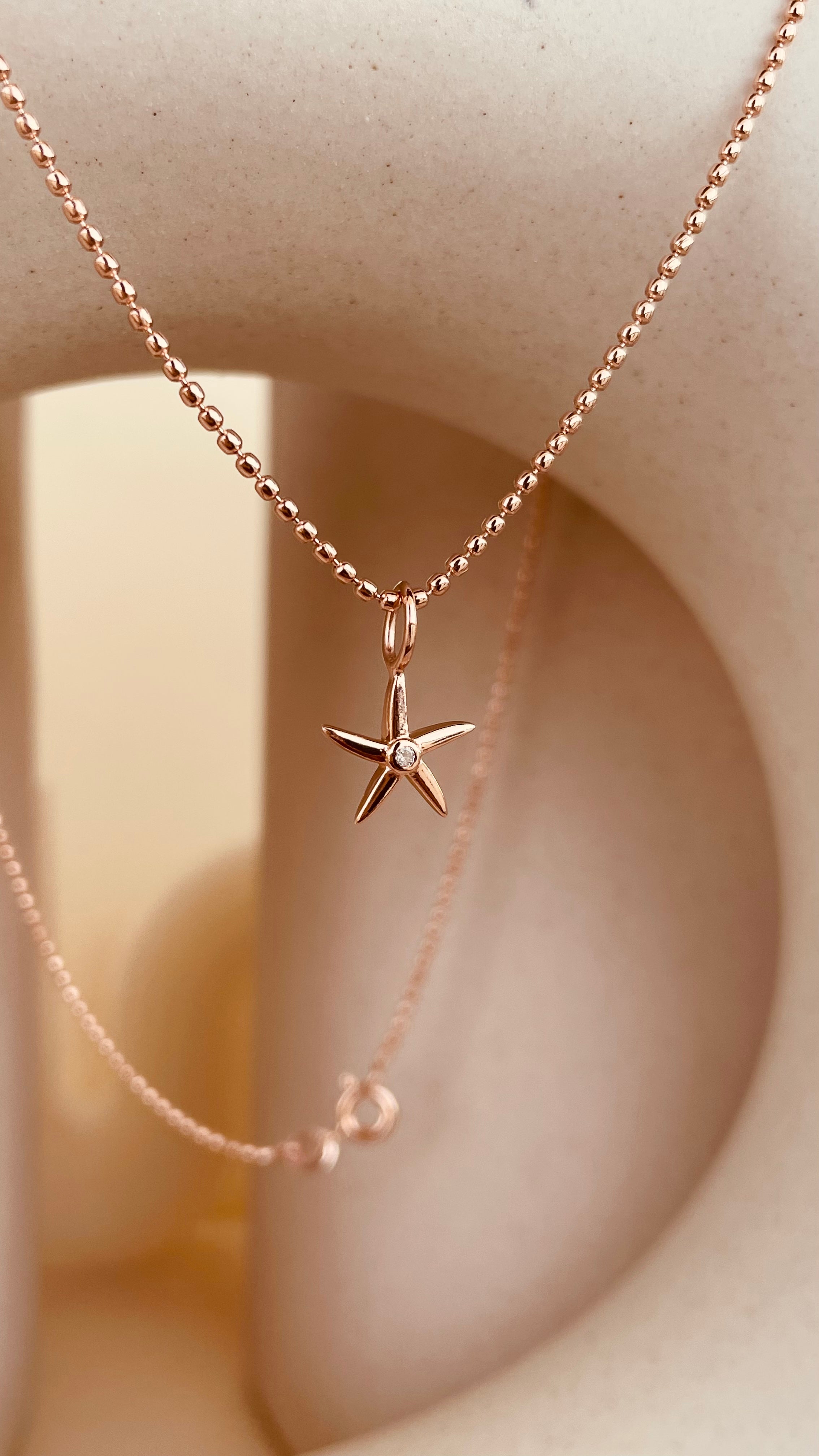 Minimal Starfish Necklace with Beaded Chain - Octonov 