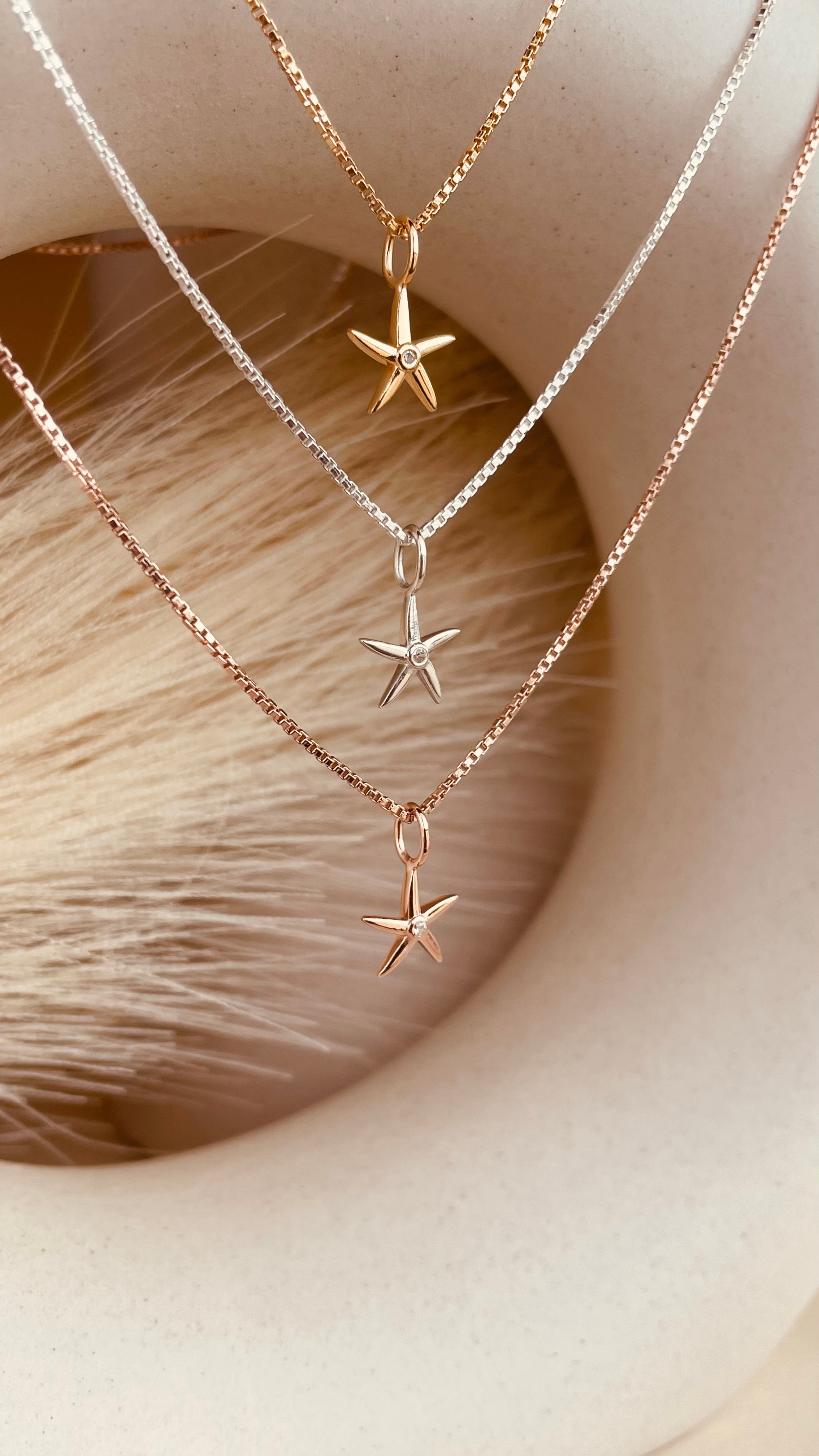 Minimal Starfish Necklace with Box Chain - Octonov 