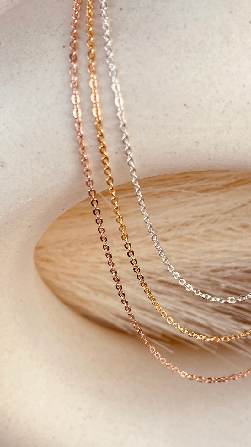 Gold Dainty Shine Sitara Chain Necklace