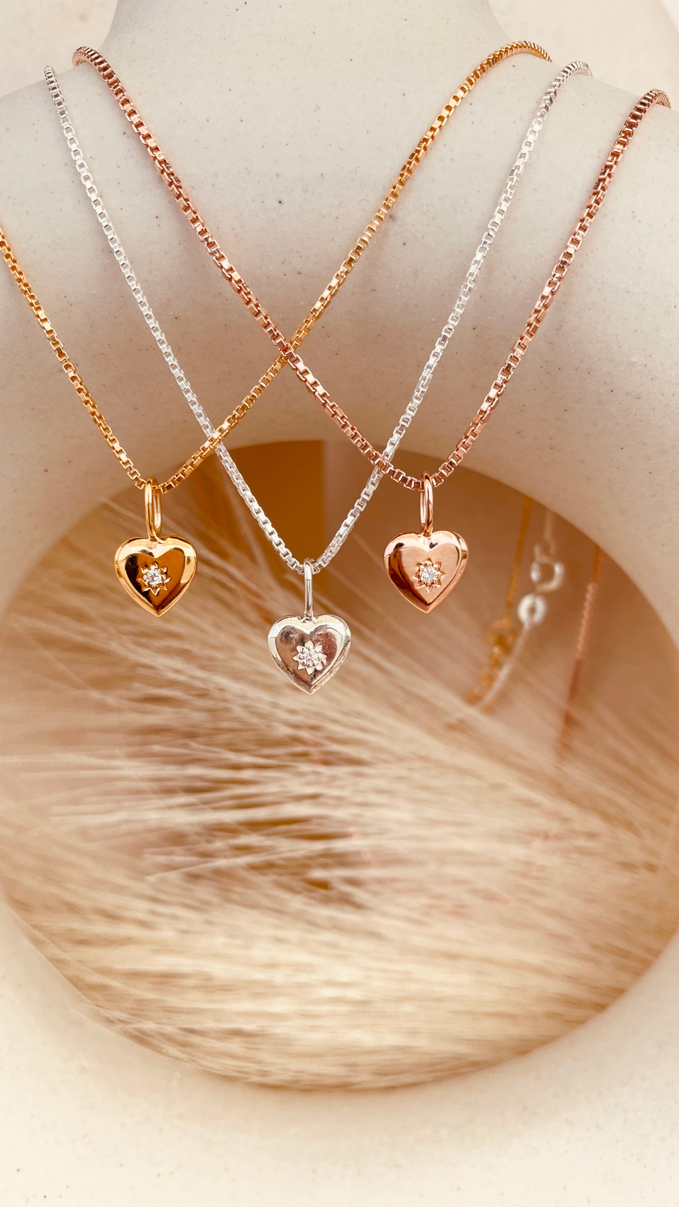Vintage Heart Classy Necklace with Box Chain - Octonov 