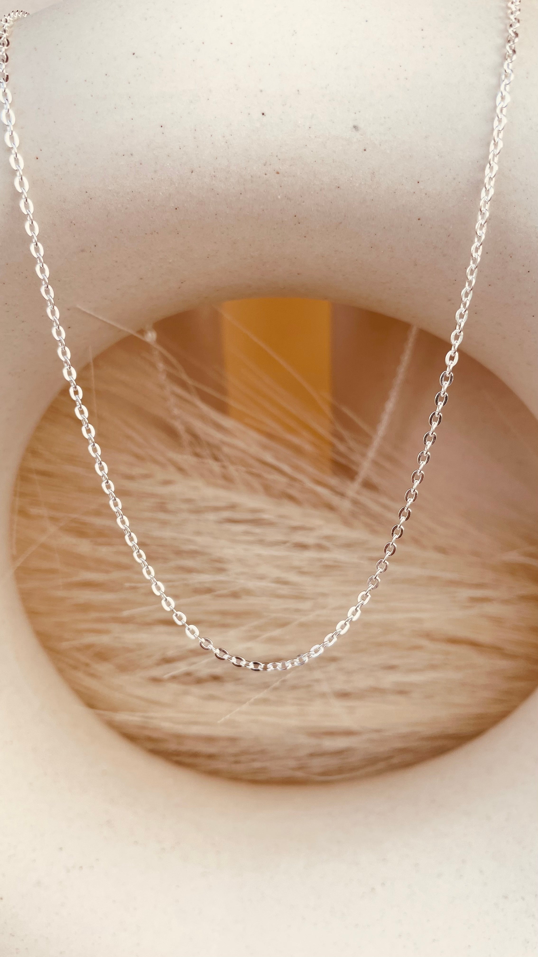 Dainty Shine Sitara Chain Necklace - Octonov 