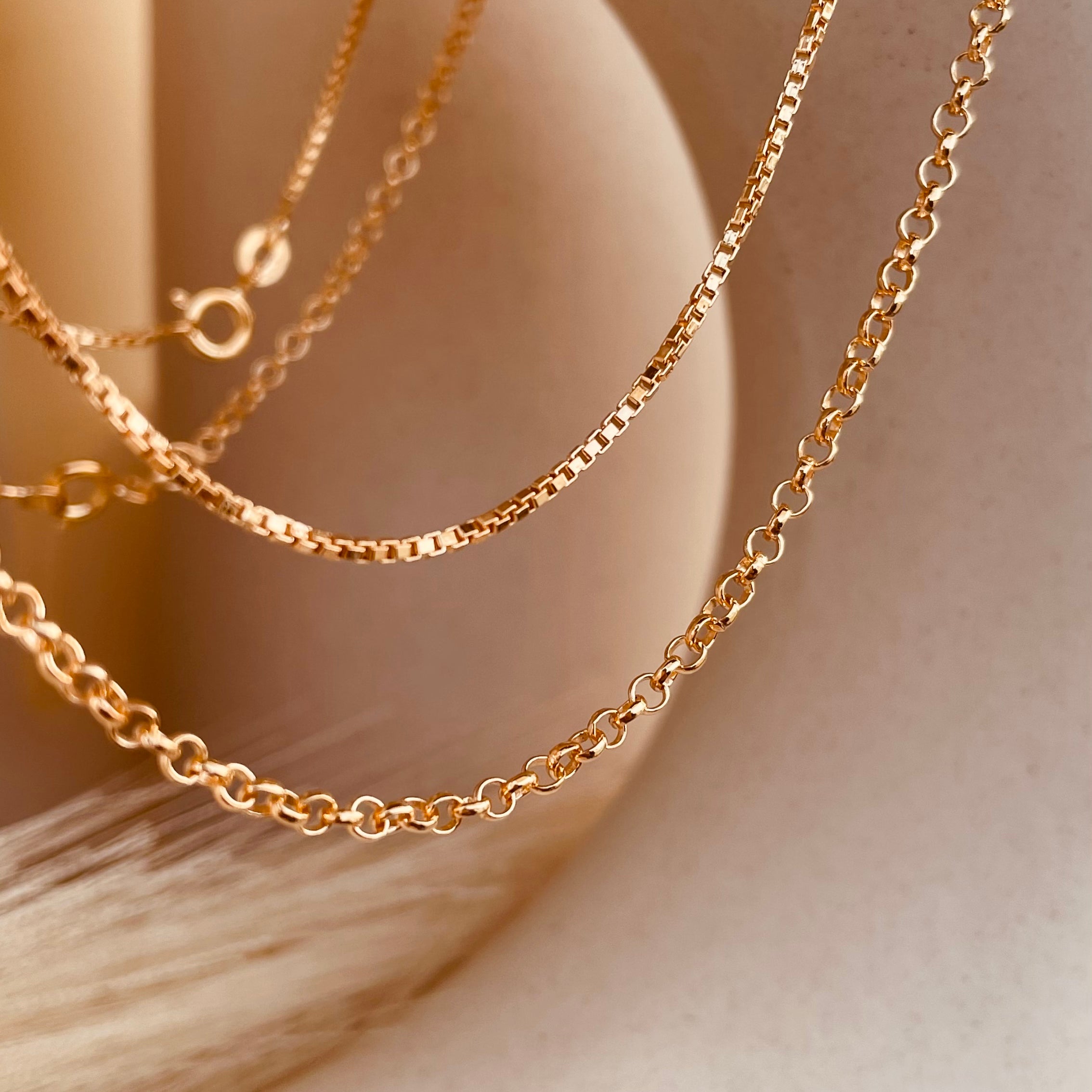 Timeless Gold Layering Necklace - Octonov 