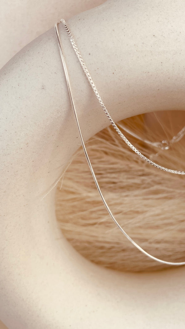 Dainty Layering Necklace Duo