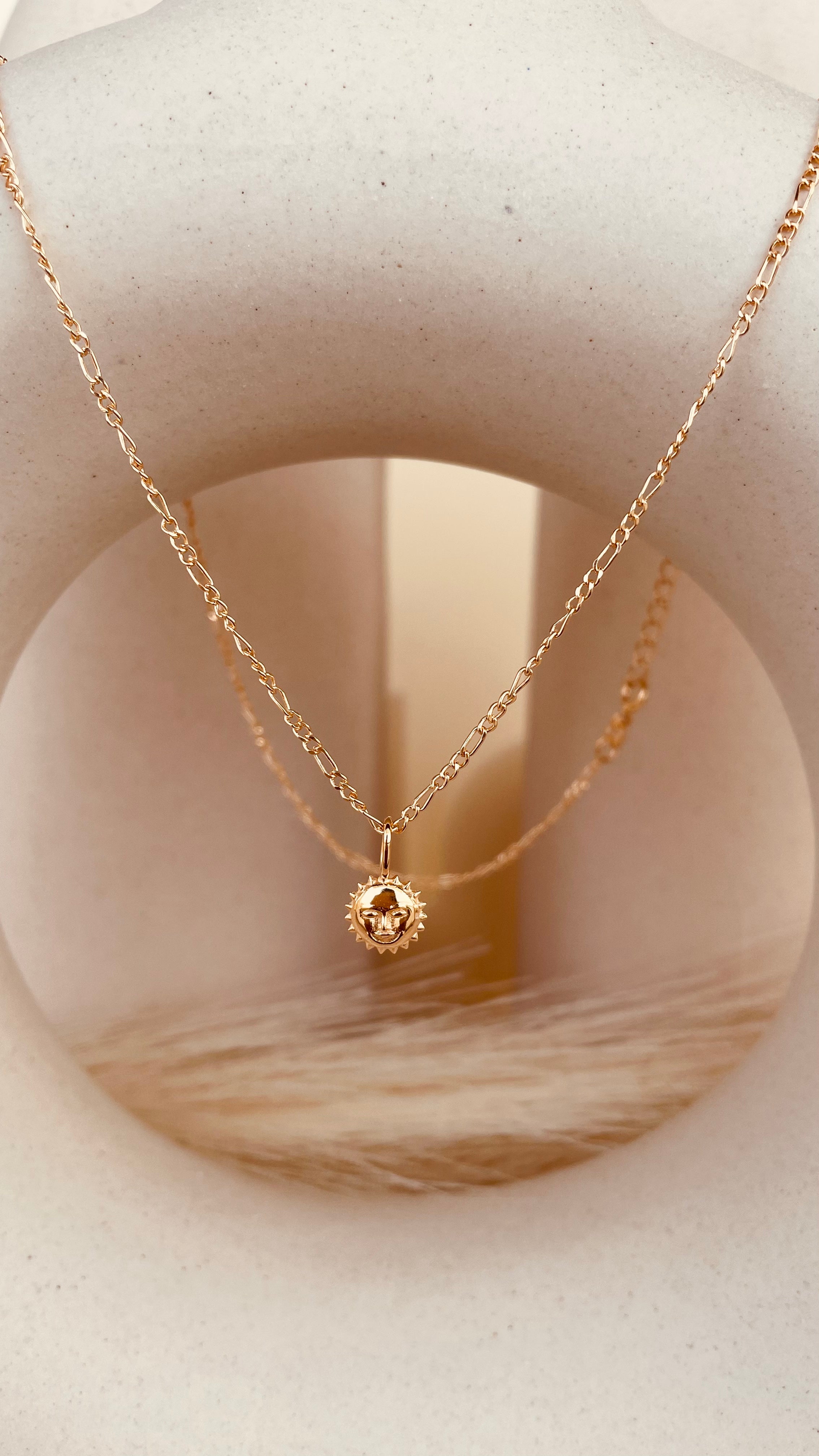 Dainty Steller Sun Charm Necklace with Figaro Chain - Octonov 