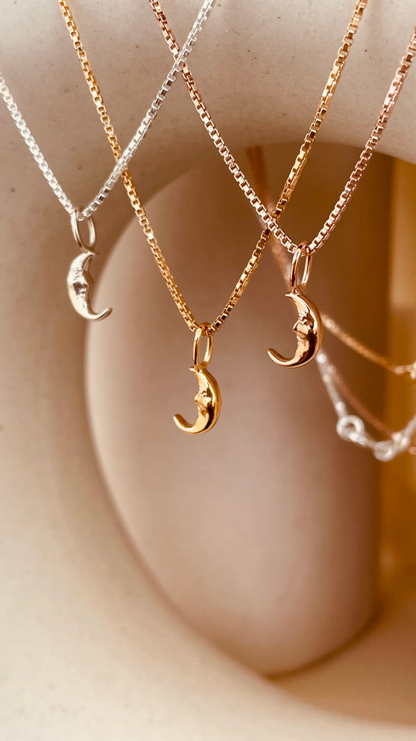 Crescent Moon Necklace with Box Chain