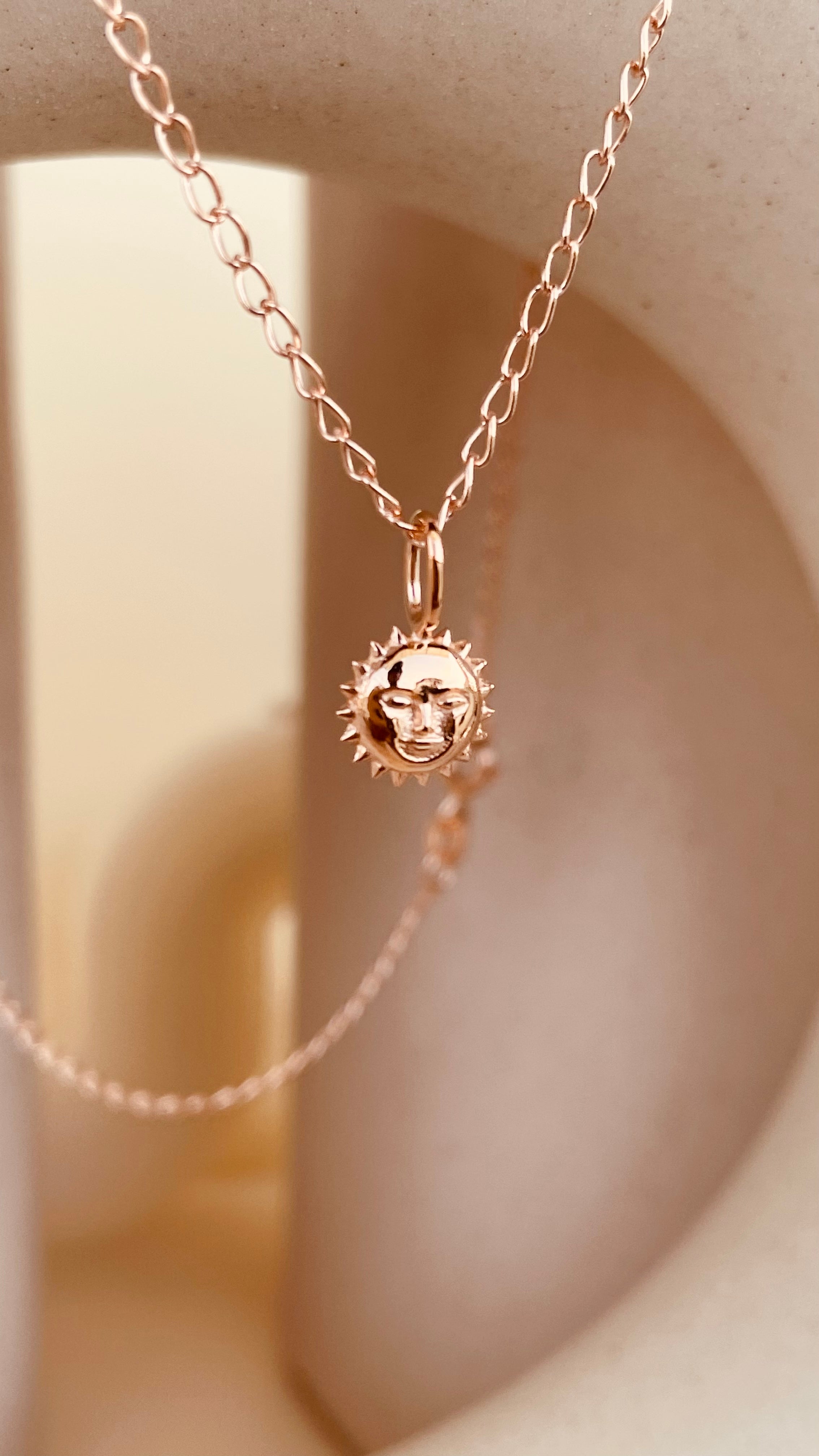 Dainty Steller Sun Charm Necklace with Cable Chain - Octonov 