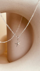 Minimal Starfish Necklace with Figaro Chain - Octonov 