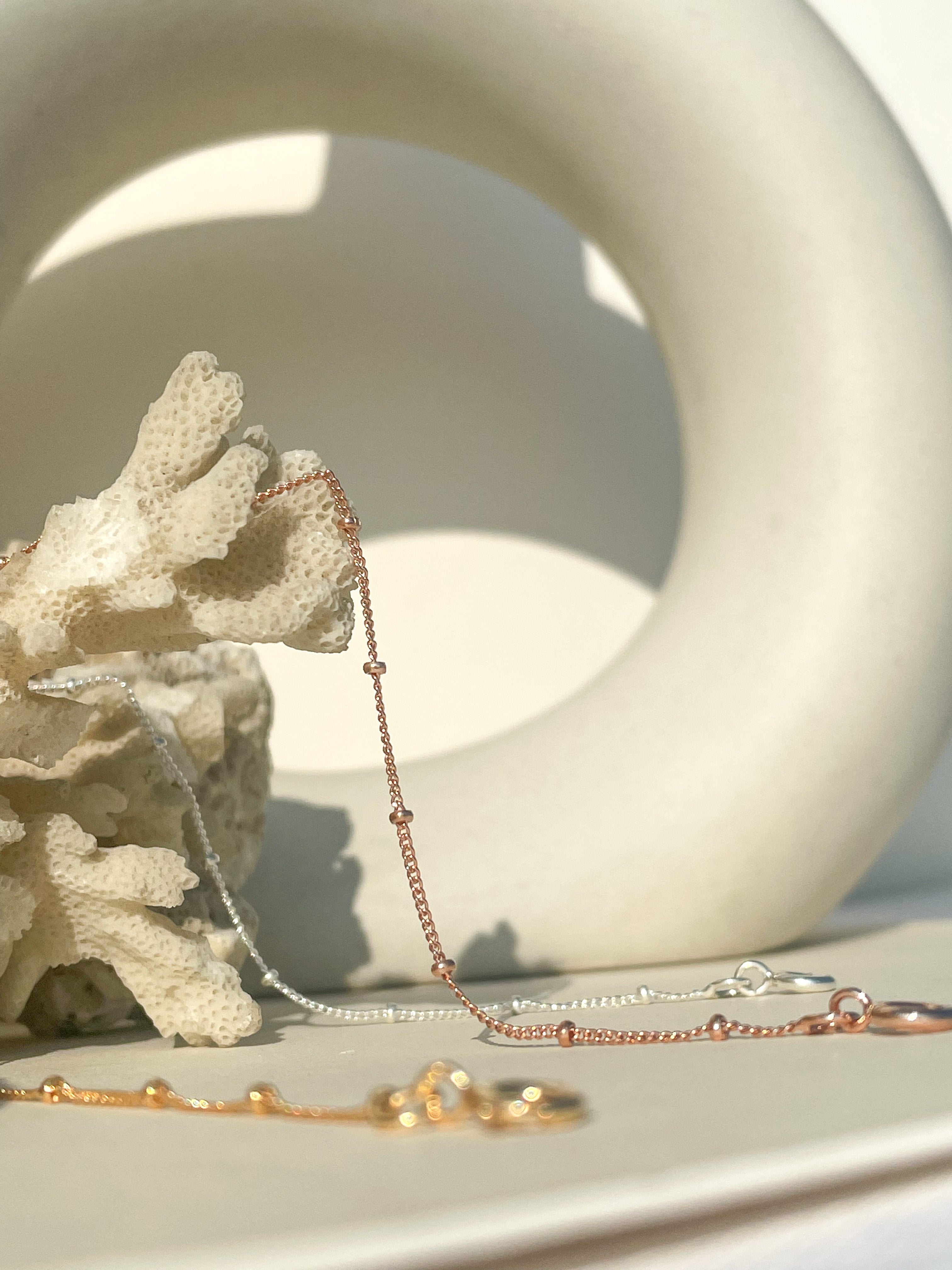 Minimalist Satellite Chain Bracelet - Octonov 