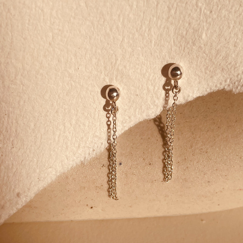 Minimal Pave Chain Studs