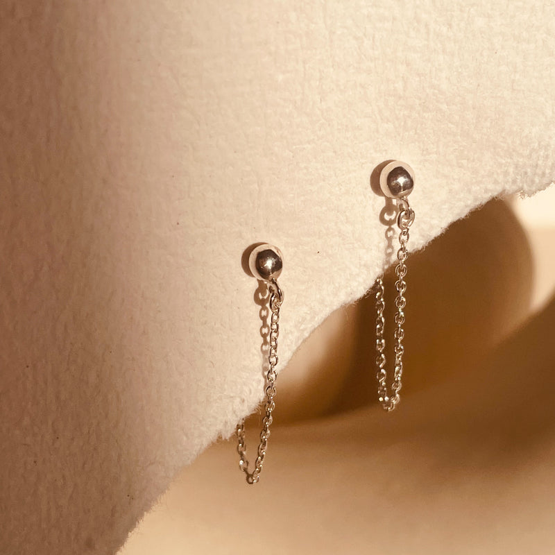 Minimal Pave Chain Studs